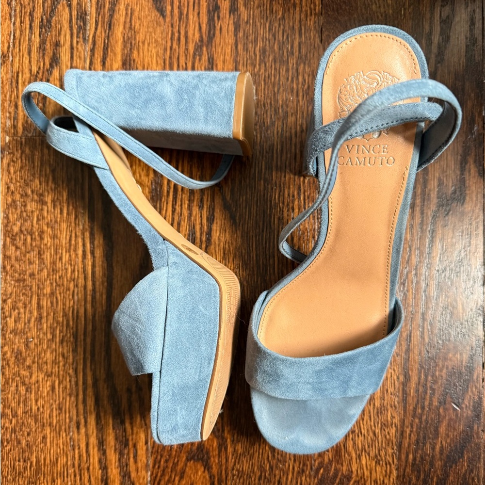 Vince Camuto Platform Sandal | Size 8